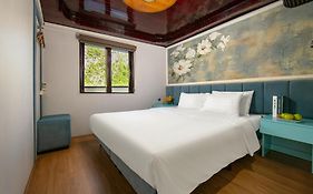 Halong Fantasea Cruise